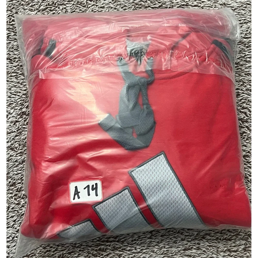 adidas classic pullover